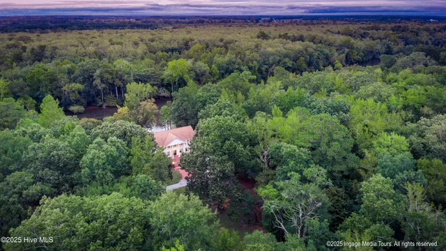 $1,300,000 | 108 Farmington Road, Grimesland, NC 27837