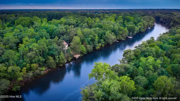 $1,300,000 | 108 Farmington Road, Grimesland, NC 27837