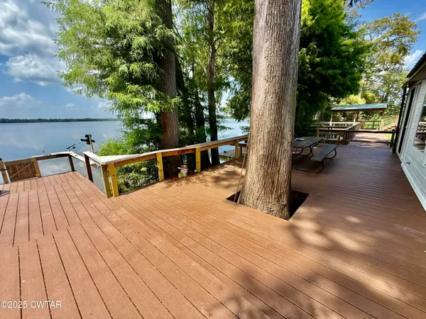 $250,000 | 1171 Lake Drive, Hornbeak, TN 38232