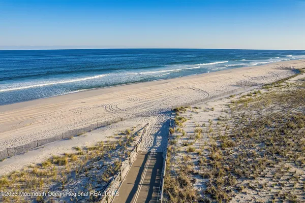 $3,100 | 41 Dune Terrace, Seaside Heights, NJ 08751