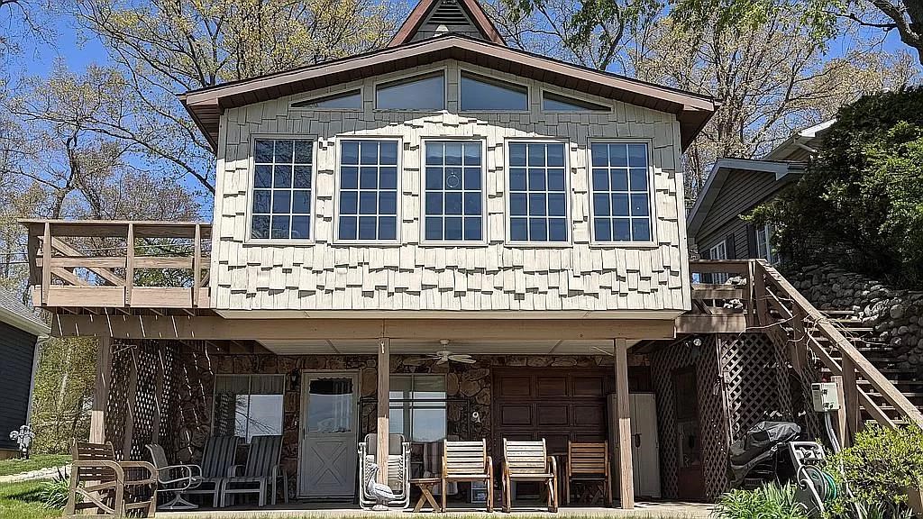 3585 West Sycamore Beach Road Angola, IN 46703 - Photo 2 of 17 Gallery Image 2