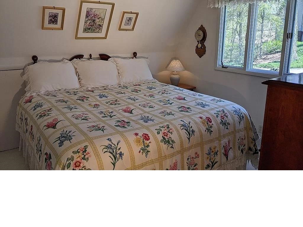 3585 West Sycamore Beach Road Angola, IN 46703 - Photo 11 of 17 Gallery Image 11