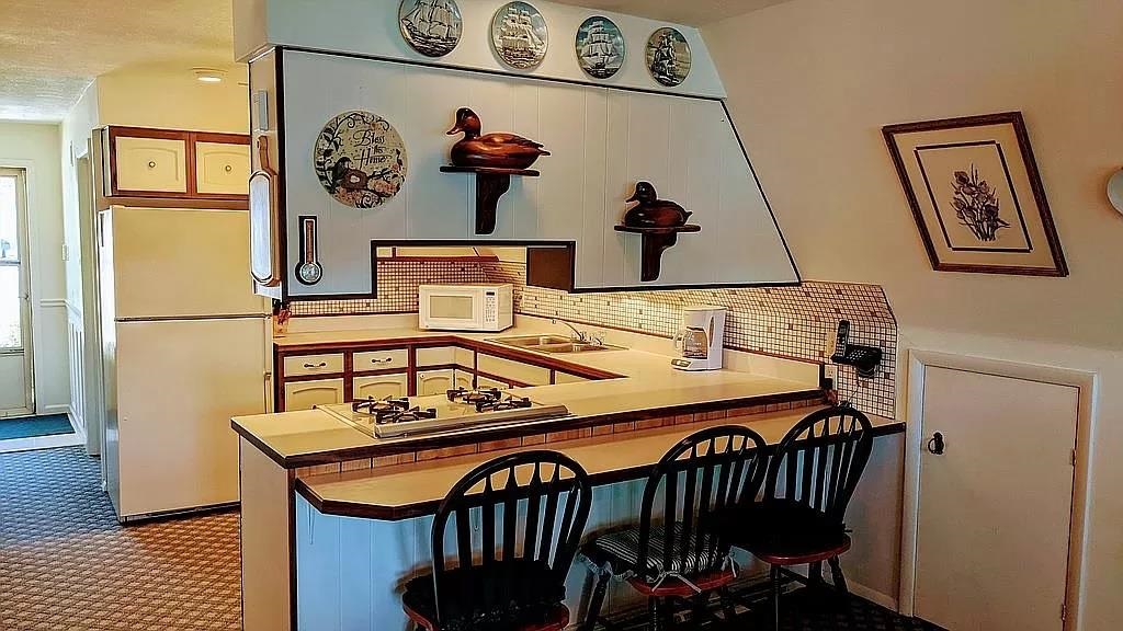 3585 West Sycamore Beach Road Angola, IN 46703 - Photo 6 of 17 Gallery Image 6