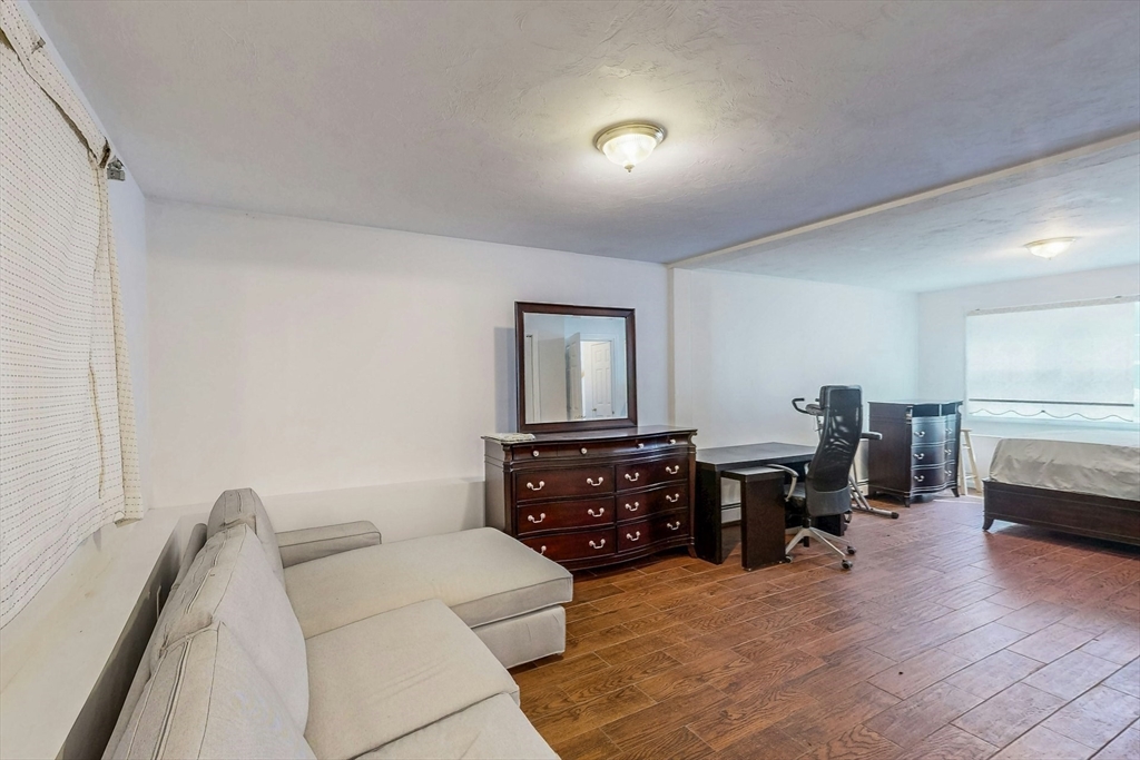 10 Joppa Road Worcester, MA 01602 - Photo 7 of 31