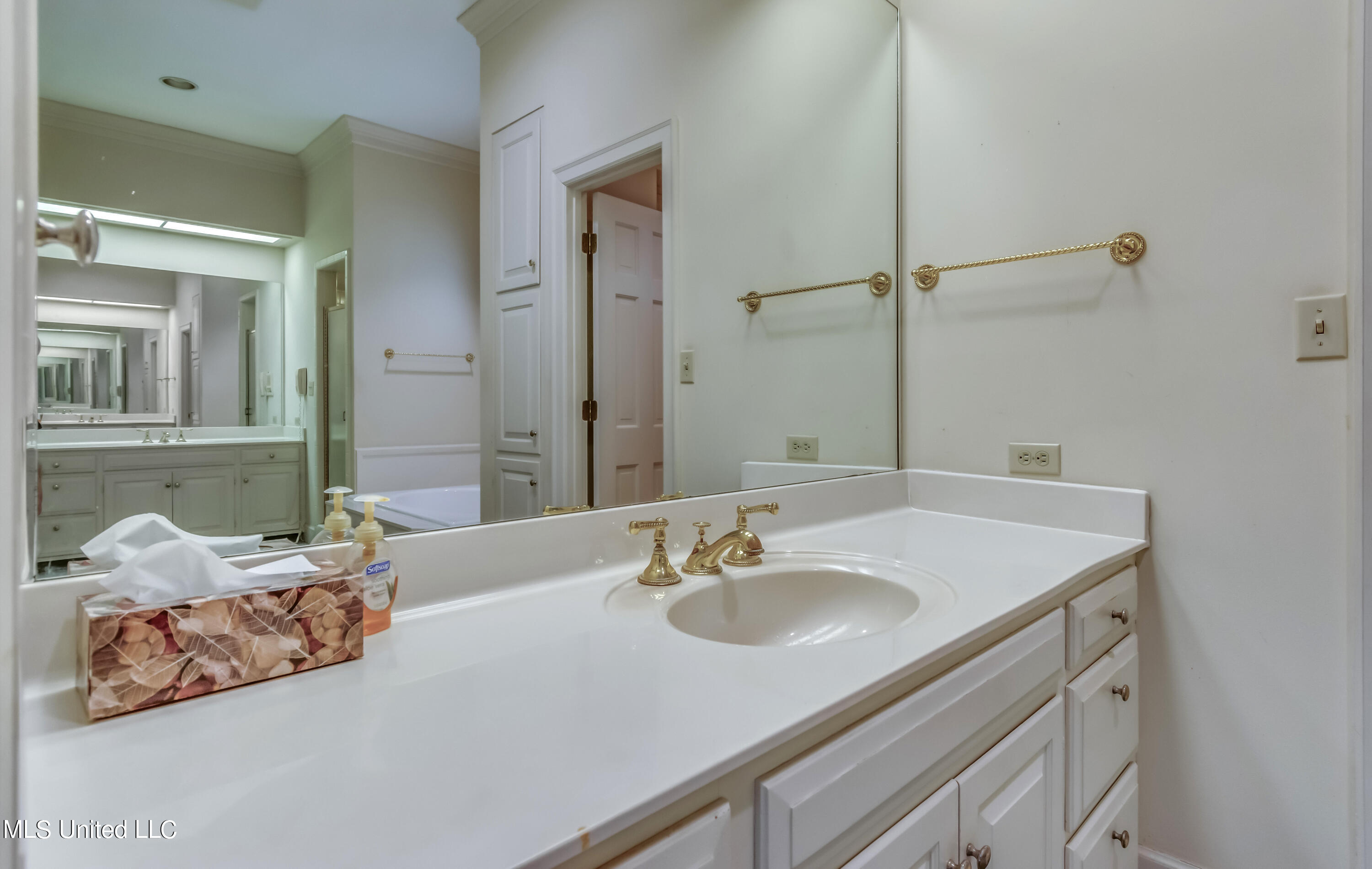 2063 Brecon Drive Jackson, MS 39211 - Photo 43 of 72 2063 Brecon Dr-60