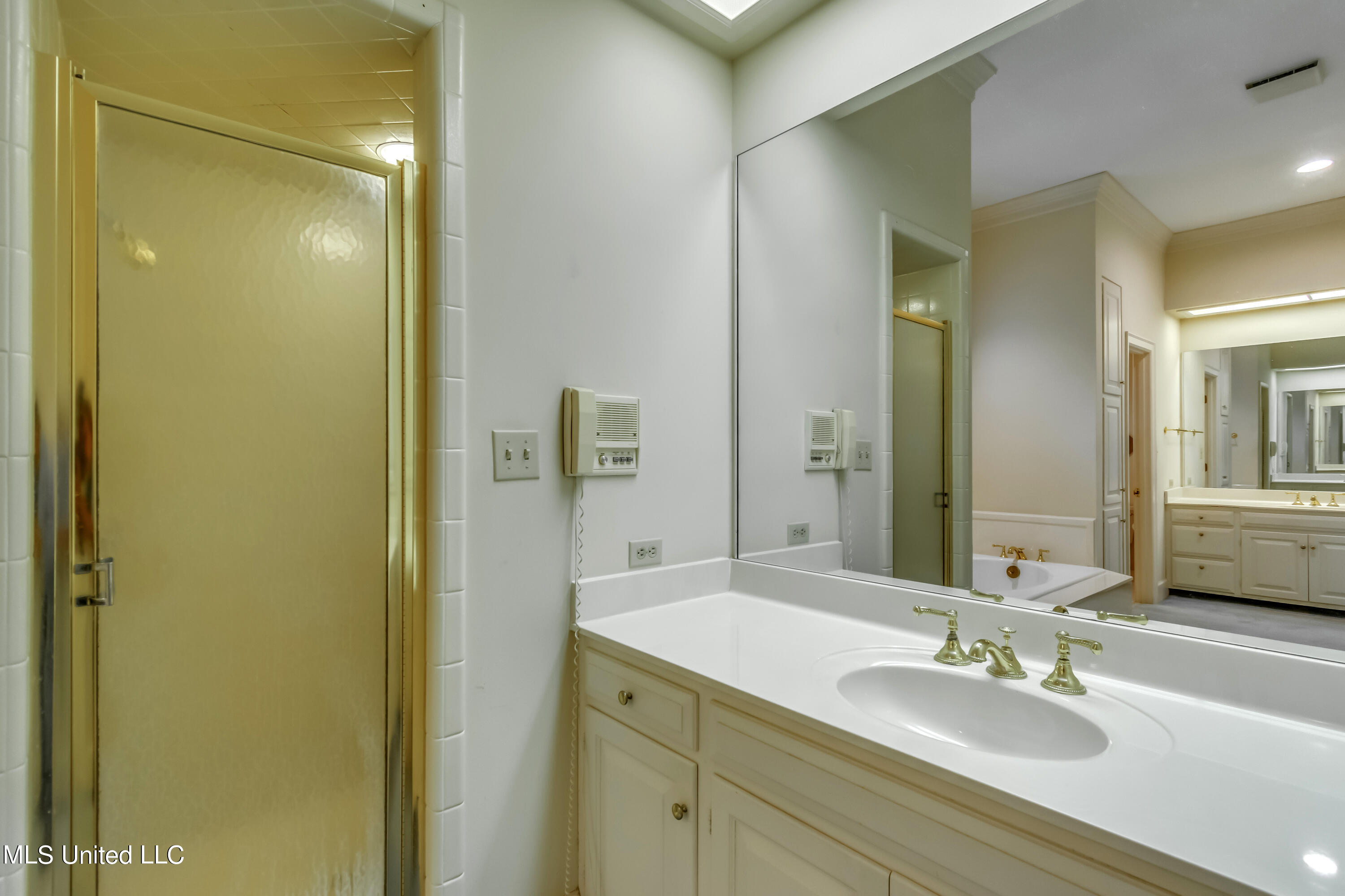 2063 Brecon Drive Jackson, MS 39211 - Photo 44 of 72 2063 Brecon Dr-61