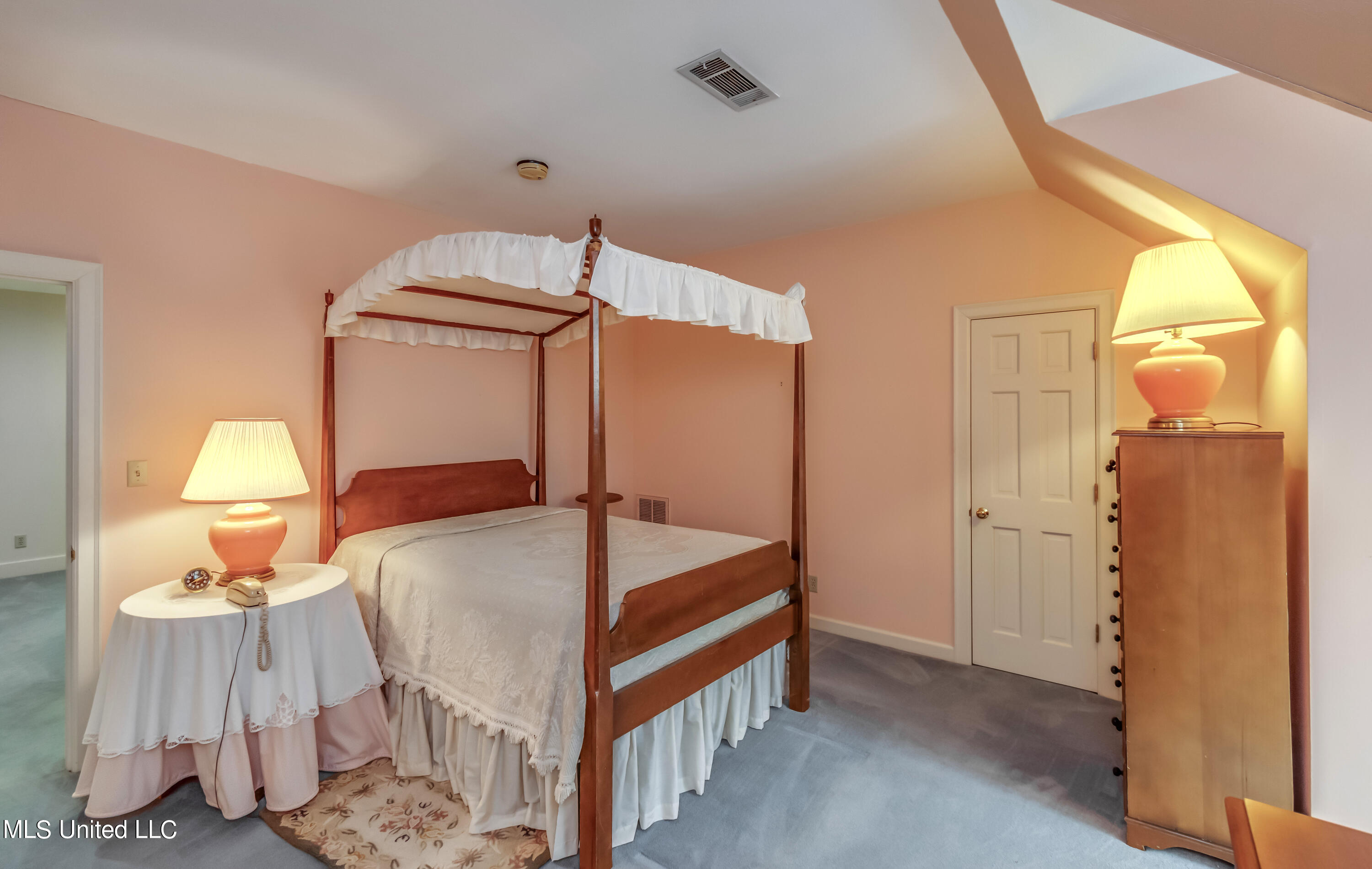 2063 Brecon Drive Jackson, MS 39211 - Photo 47 of 72 2063 Brecon Dr-64