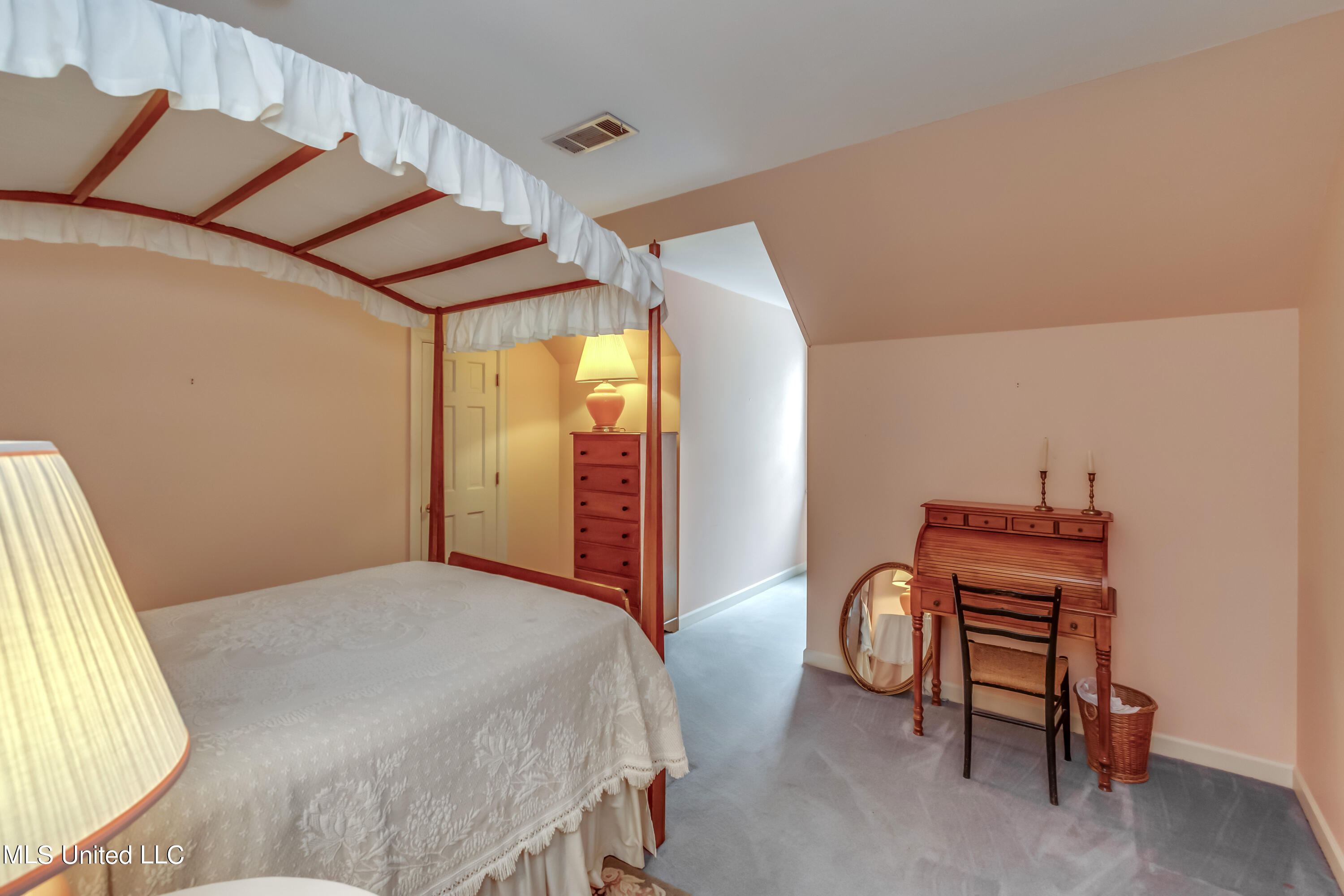 2063 Brecon Drive Jackson, MS 39211 - Photo 52 of 72 2063 Brecon Dr-63