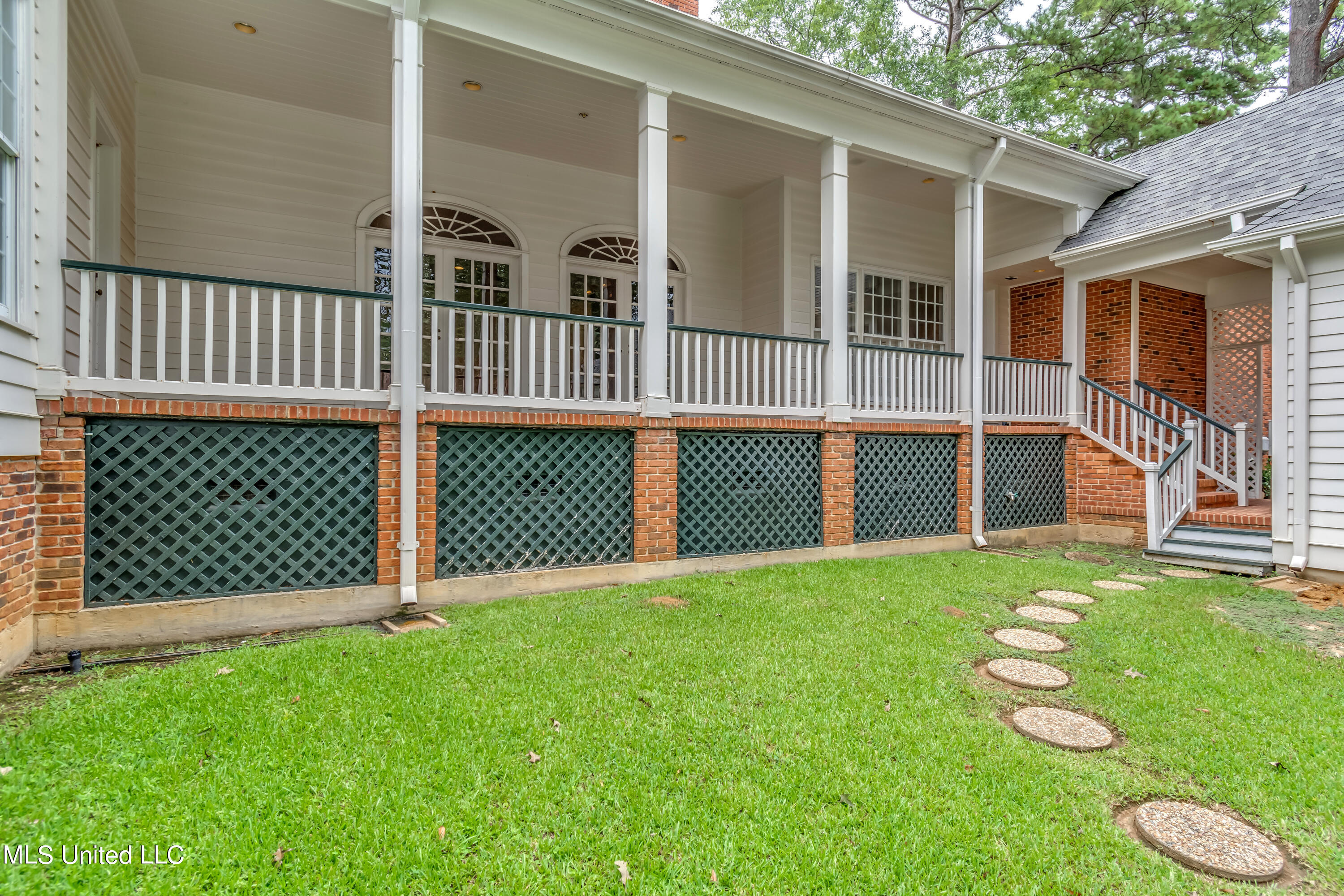 2063 Brecon Drive Jackson, MS 39211 - Photo 10 of 72 2063 Brecon Dr-14