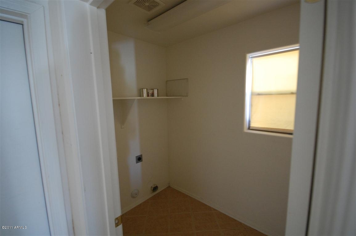 2306 South Tuthill Road Buckeye, AZ 85326 - Photo 6 of 30 Gallery Image 6