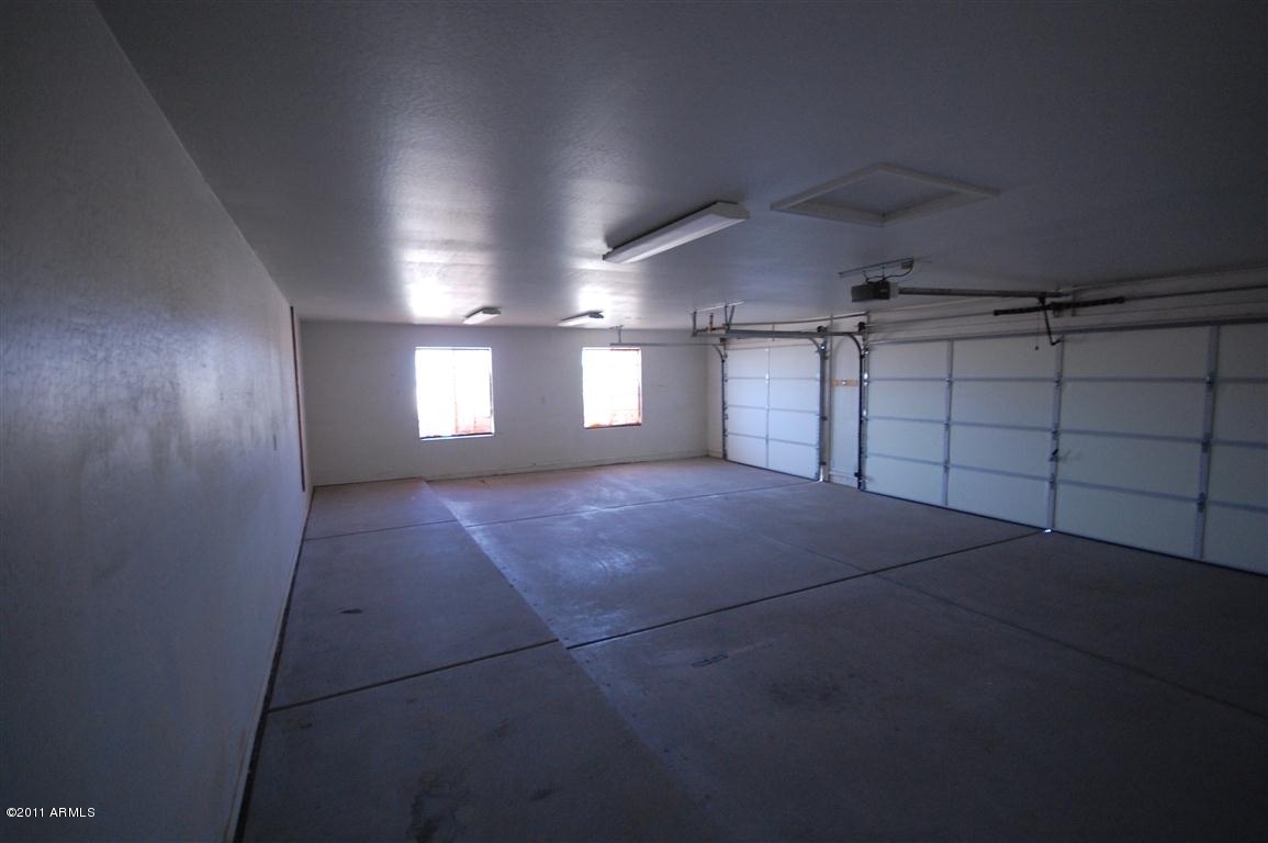 2306 South Tuthill Road Buckeye, AZ 85326 - Photo 7 of 30 Garage
