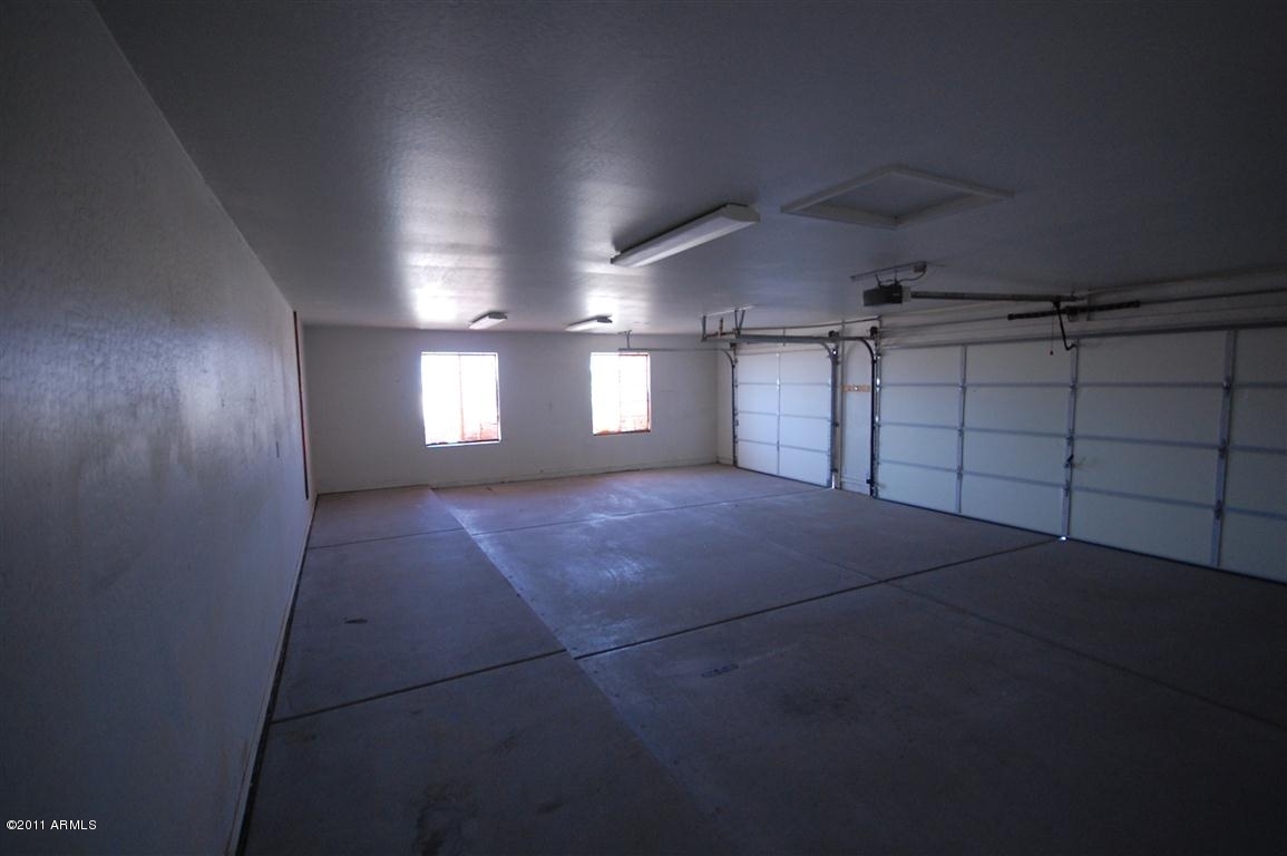 2306 South Tuthill Road Buckeye, AZ 85326 - Photo 8 of 30 Garage