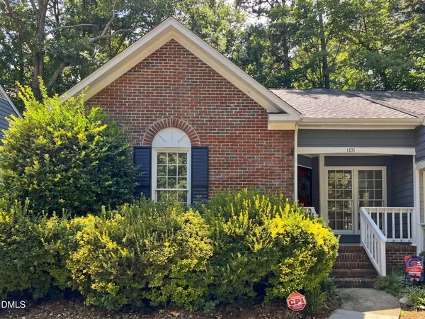 $1,750 | 1101 Esher Court, Raleigh, NC 27609