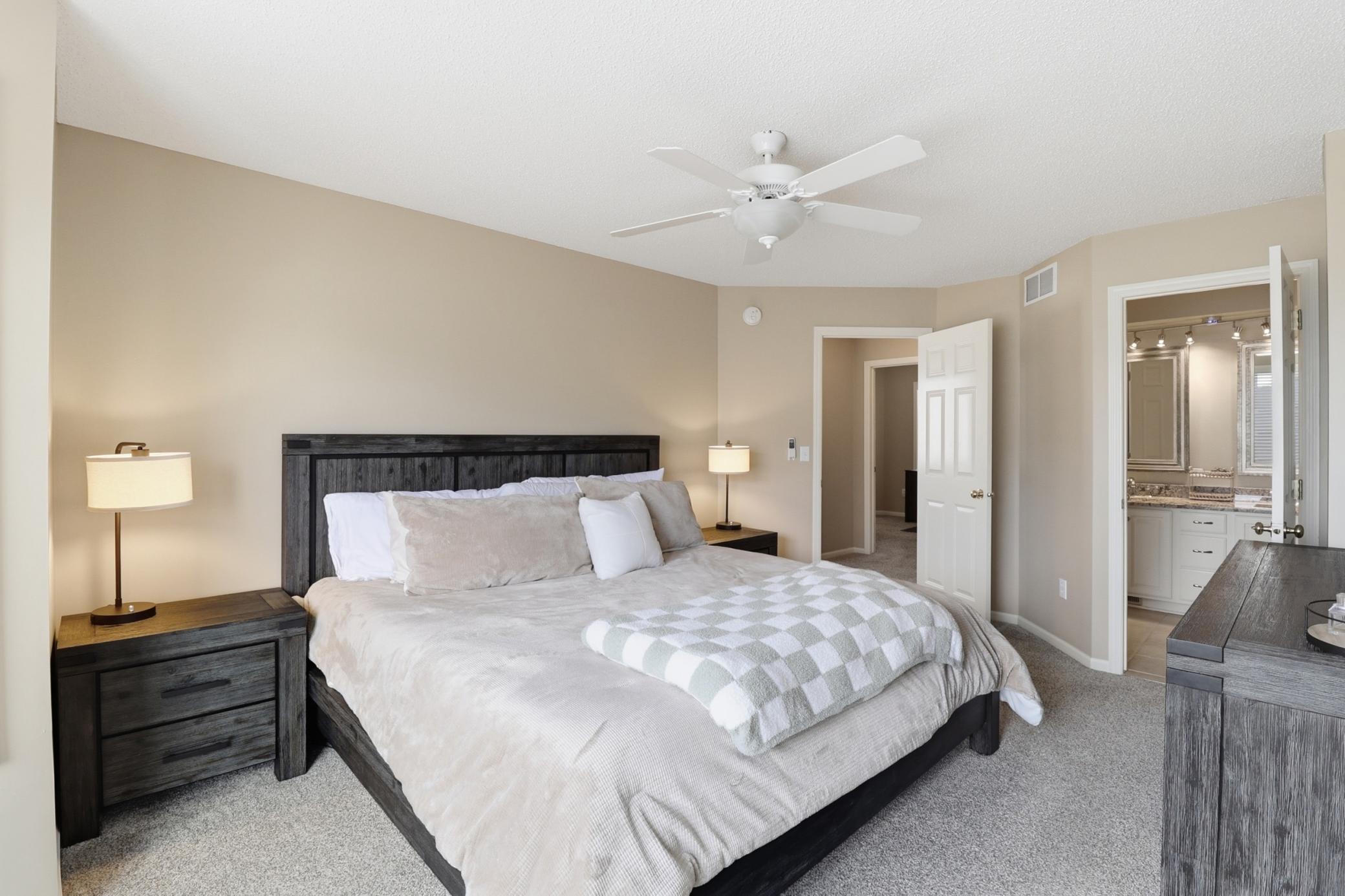 8852 Brunell Way Inver Grove Heights, MN 55076 - Photo 14 of 33