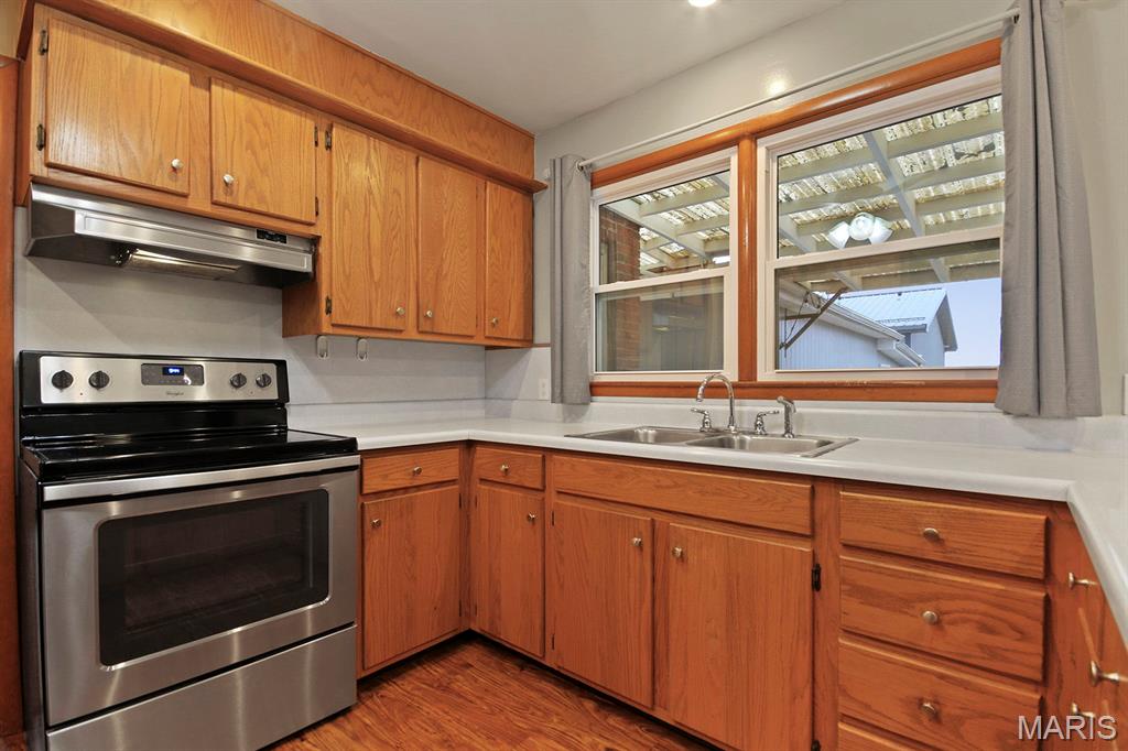 908 Randolph Street Glasgow, MO 65254 - Photo 14 of 53