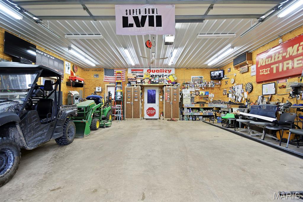 908 Randolph Street Glasgow, MO 65254 - Photo 46 of 53