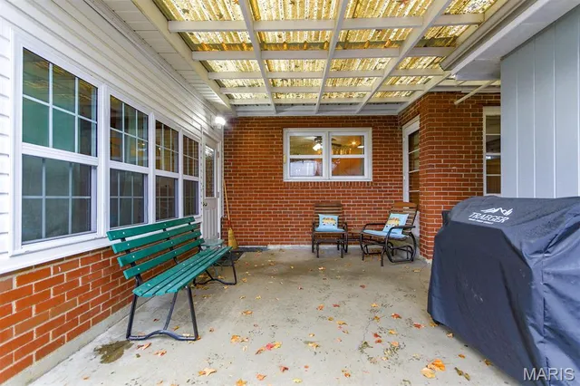 $275,000 | 908 Randolph Street, Glasgow, MO 65254