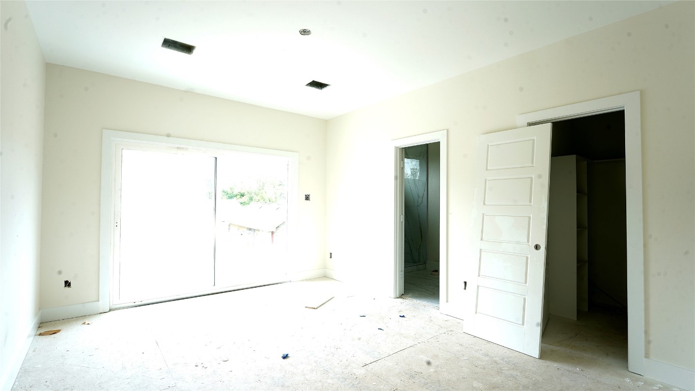 1313 Knight Street, Unit 2 Houston, TX 77022 - Photo 4 of 7