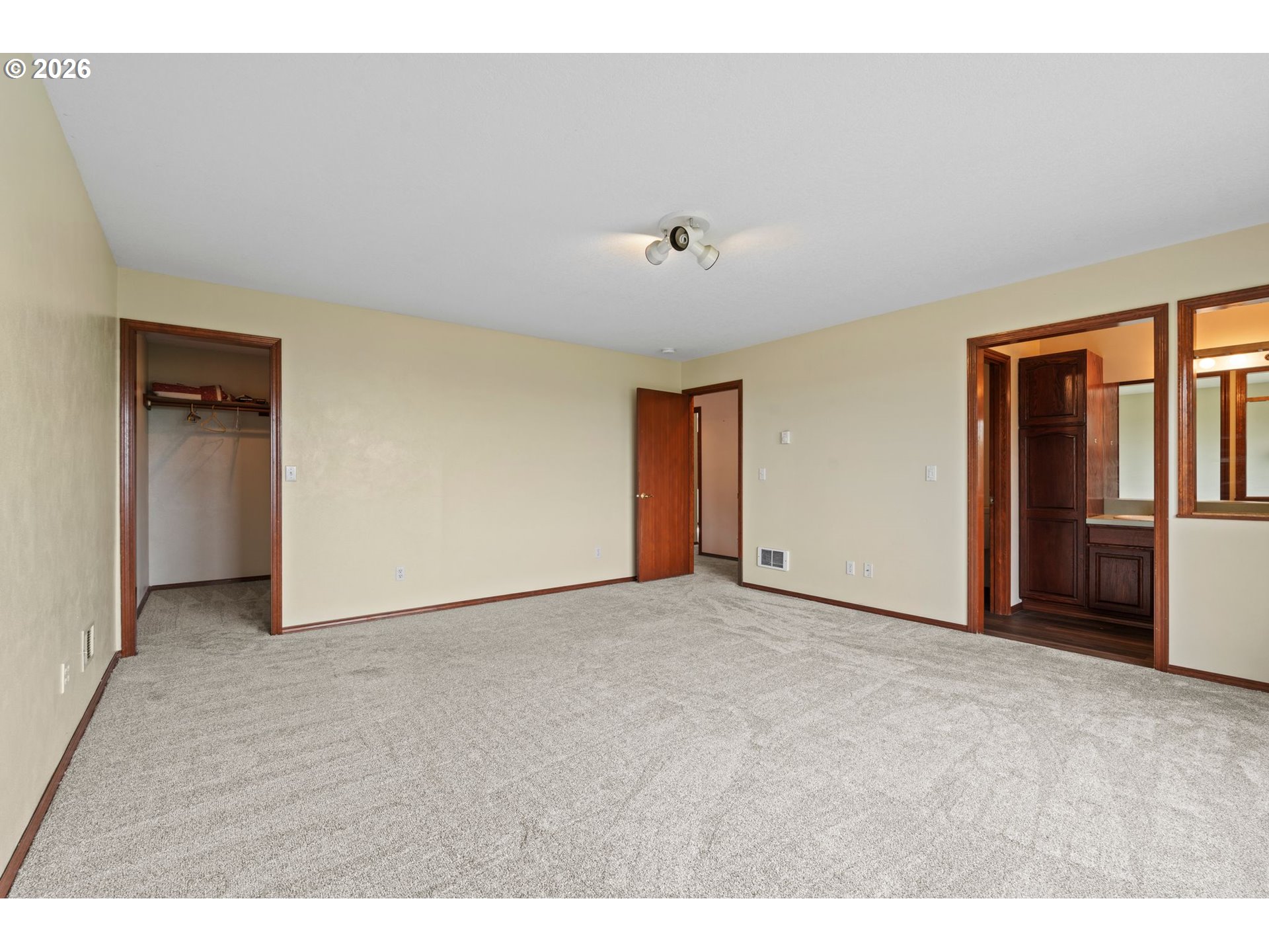 4955 Green Mountain Road Kalama, WA 98625 - Photo 20 of 37