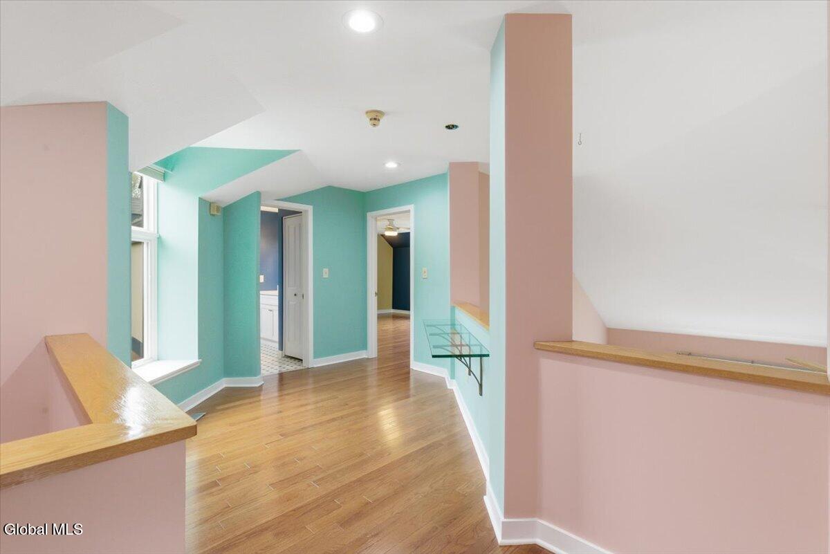 214 Colonial Avenue Albany, NY 12208 - Photo 30 of 46 08-005_MW2_7567