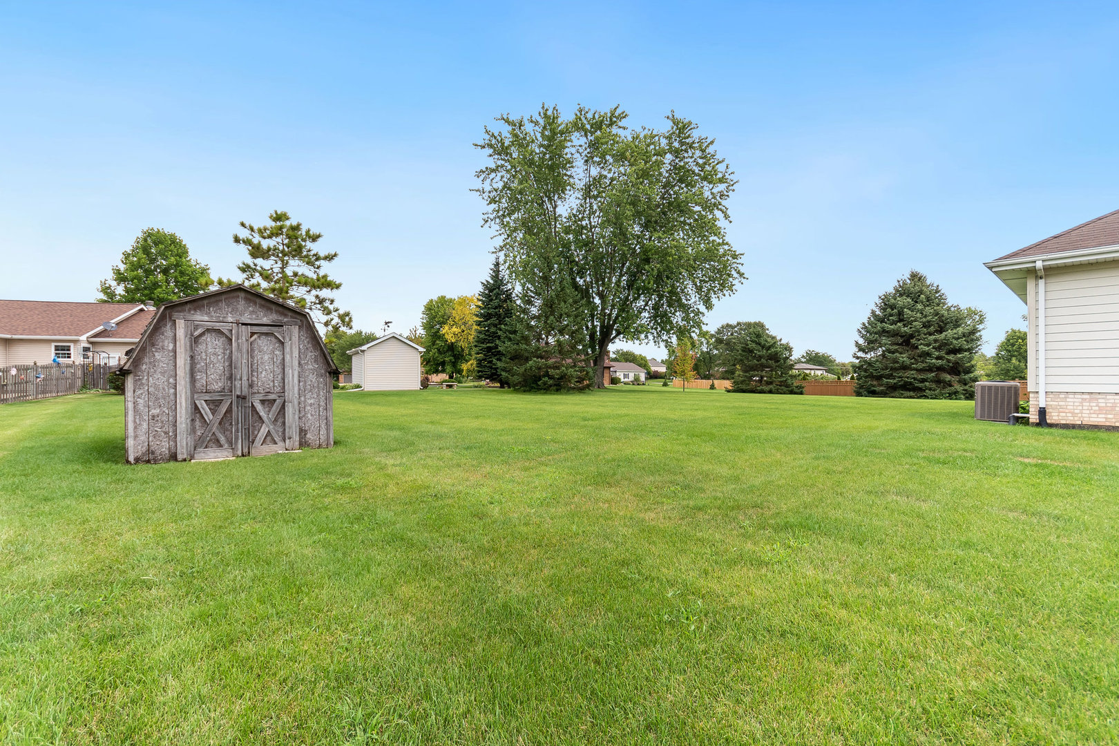 335 East Francis Road New Lenox, IL 60451 - Photo 22 of 24 Gallery Image 22