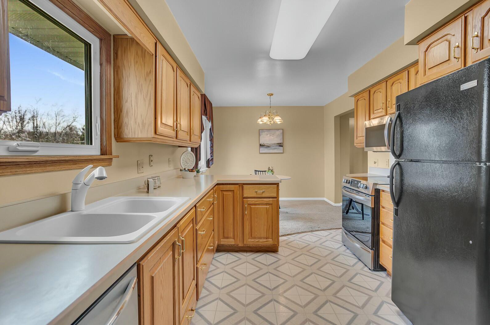 2145 Noon Road Jackson, MI 49201 - Photo 12 of 42 tempImage0SDeub