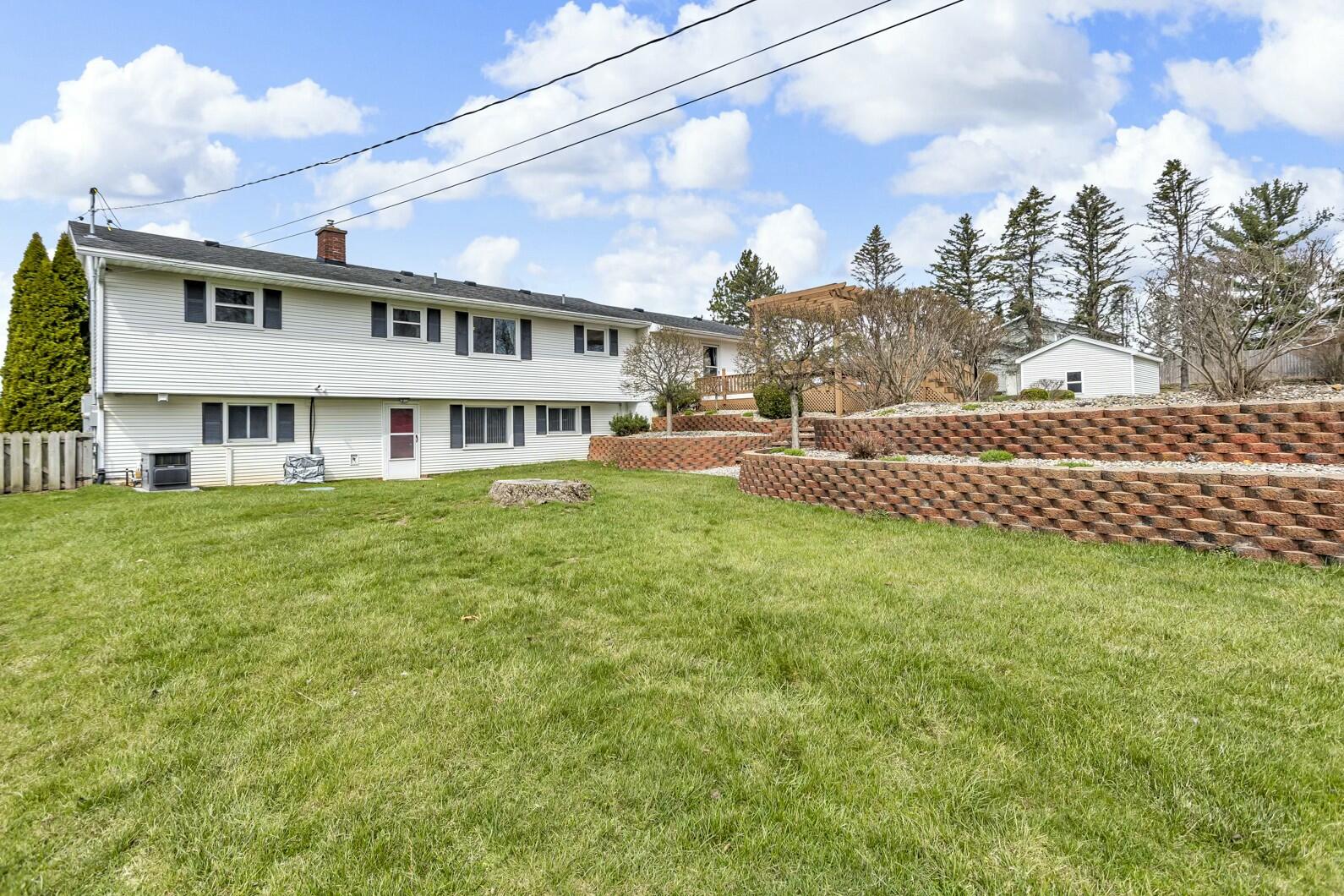 2145 Noon Road Jackson, MI 49201 - Photo 34 of 42 tempImagefcYhZ4