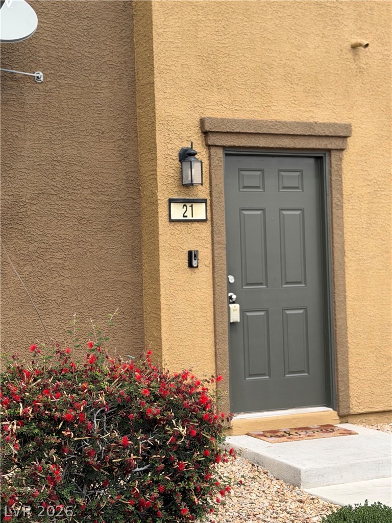 4650 Ranch House Road, Unit 21 North Las Vegas, NV 89031 - Photo 1 of 12 Front Door Side view