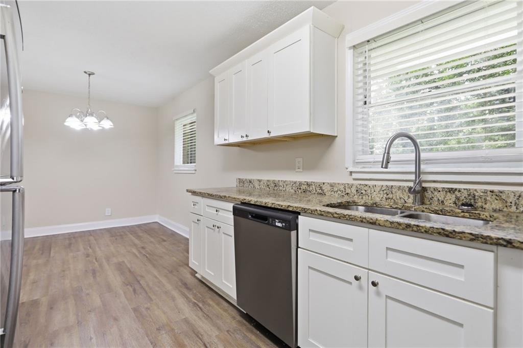 2361 Collier Drive Decatur, GA 30032 - Photo 9 of 26 Gallery Image 9