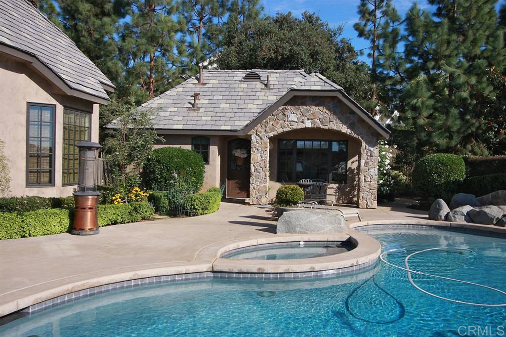 3205 Violet Ridge Olivenhain, CA 92024 - Photo 14 of 16