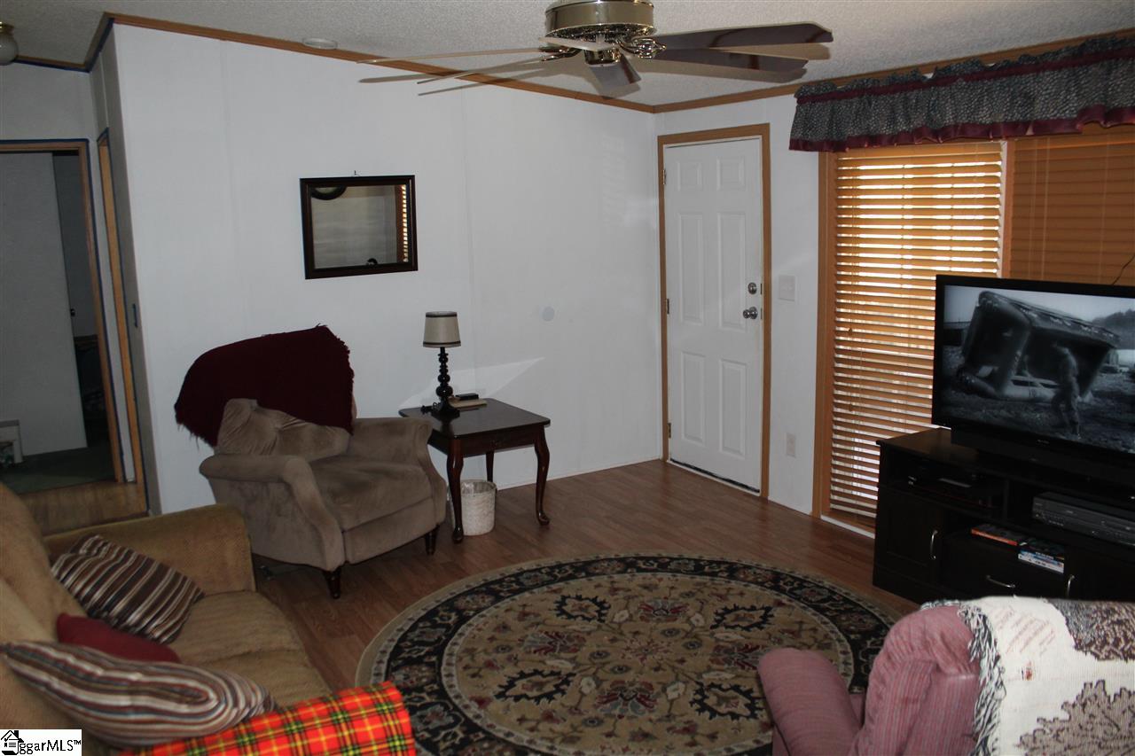 444 Pleasant Grove Road Pickens, SC 29671 - Photo 11 of 24