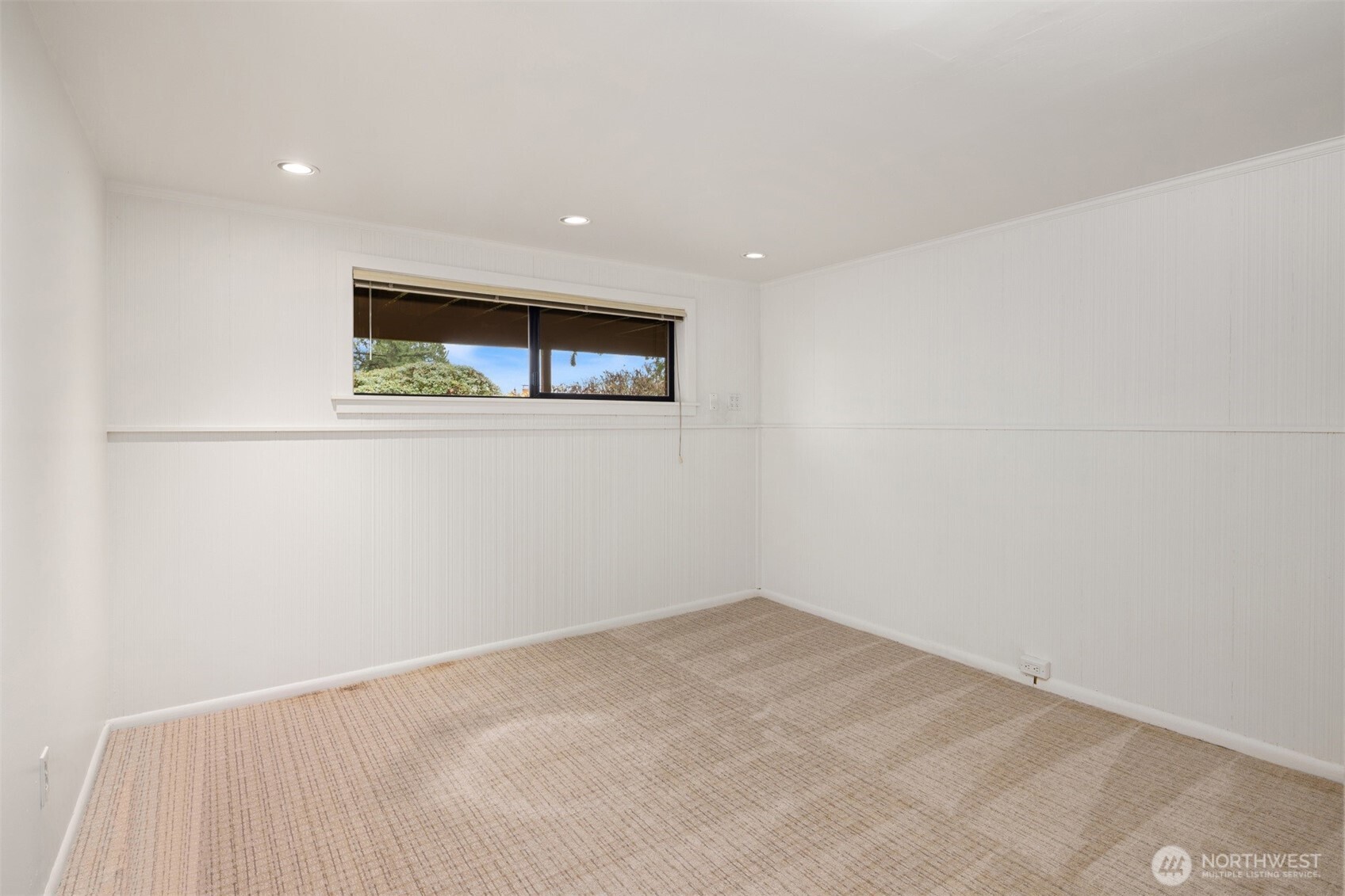 10000 48th Avenue Northeast Seattle, WA 98125 - Photo 26 of 40