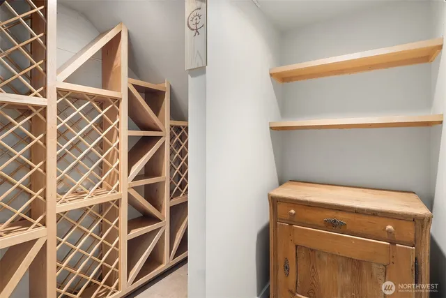 $1,699,950 | 10000 48th Avenue Northeast, Seattle, WA 98125