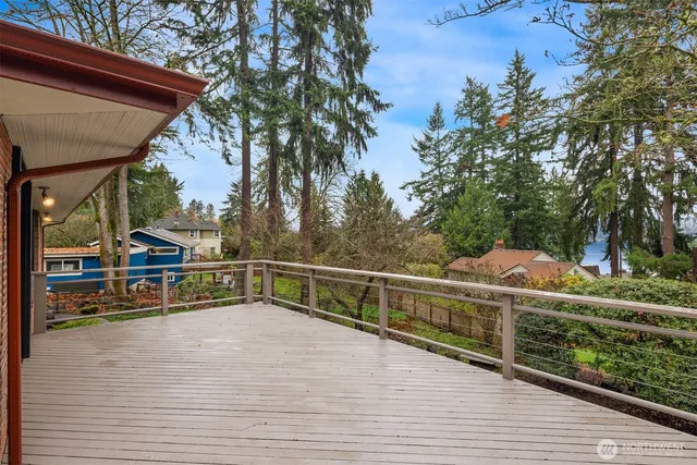 $1,699,950 | 10000 48th Avenue Northeast, Seattle, WA 98125