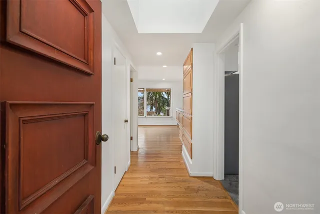 $1,699,950 | 10000 48th Avenue Northeast, Seattle, WA 98125