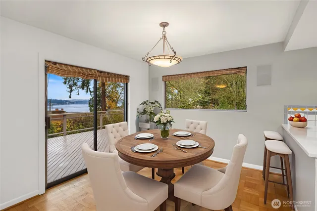 $1,699,950 | 10000 48th Avenue Northeast, Seattle, WA 98125