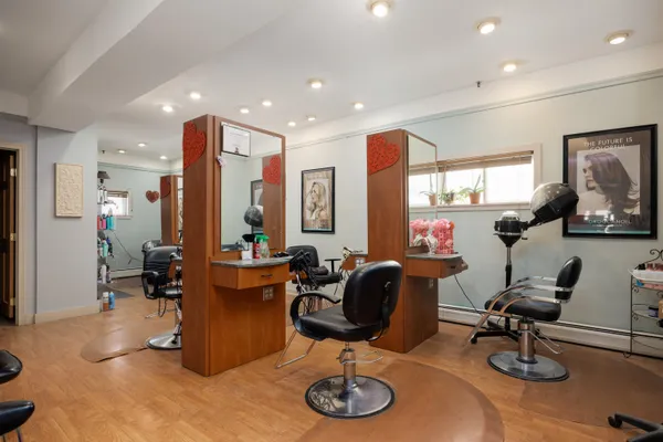 $725,000 | 29 Mascoma Street, Lebanon, NH 03766