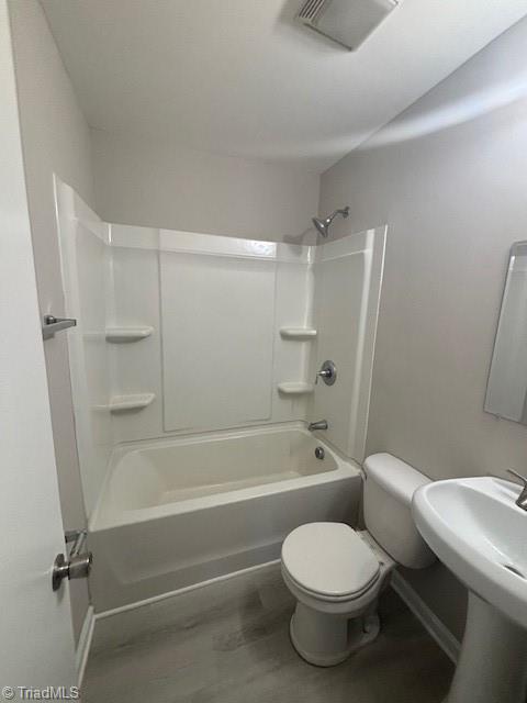 3432 Wichita Place, Unit D Greensboro, NC 27405 - Photo 11 of 13