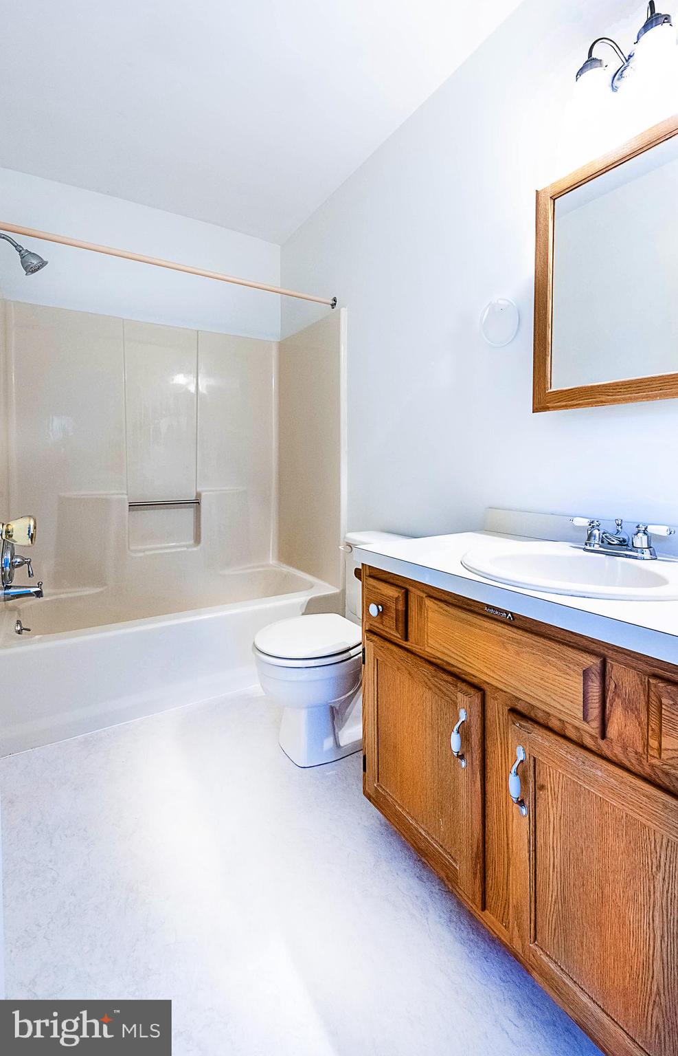 445 Locust Avenue Pitman, NJ 08071 - Photo 10 of 14 Master Bathroom