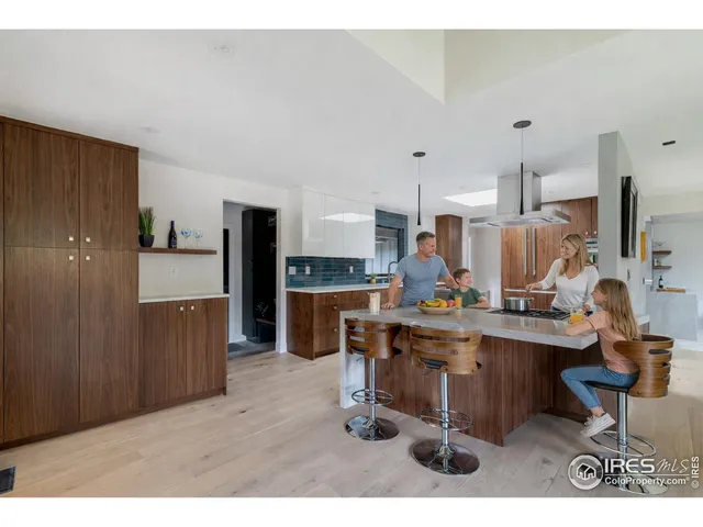$2,350,000 | 6987 Sweetwater Court, Boulder, CO 80301