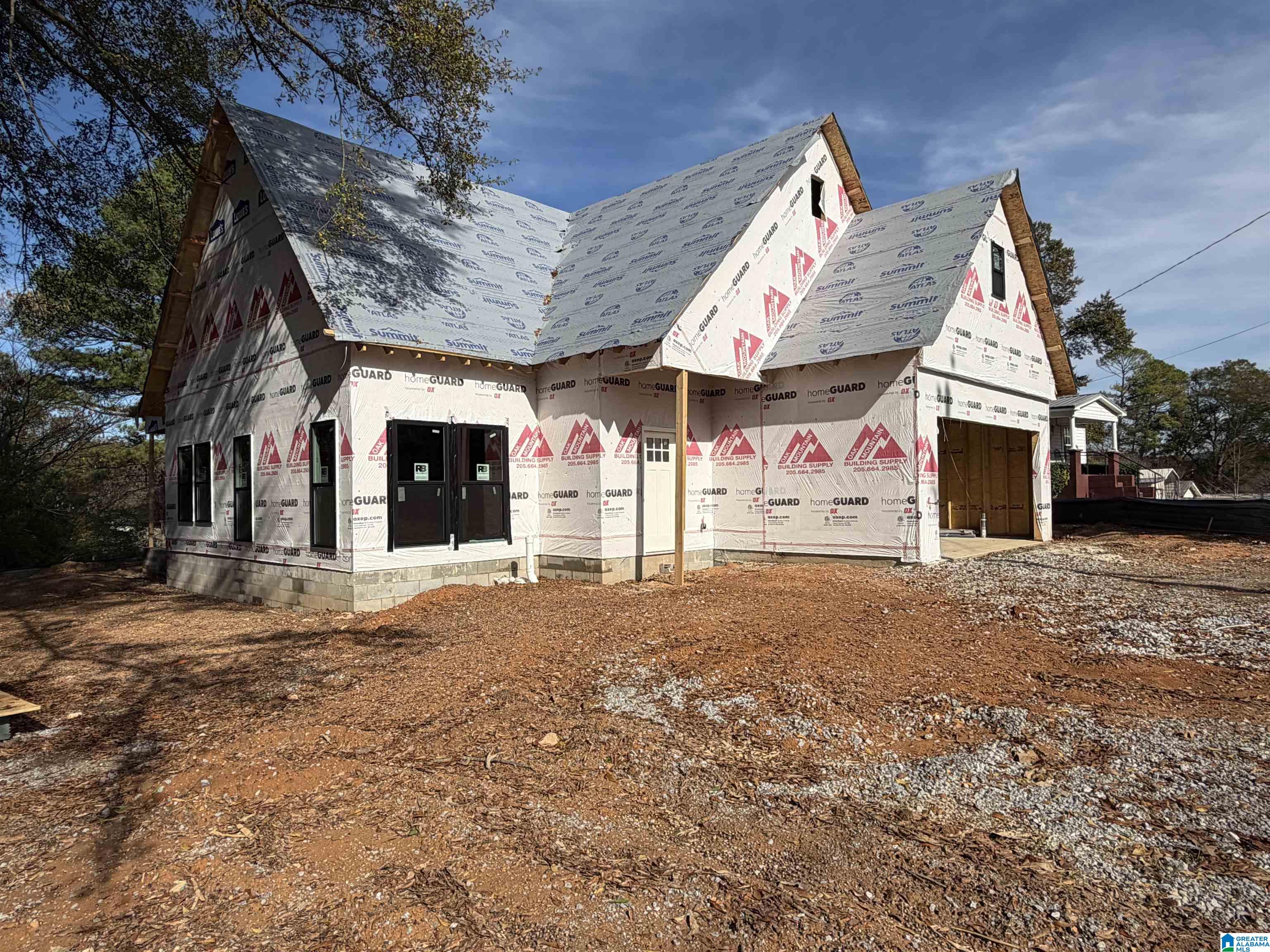 902 6th Avenue Southwest Alabaster, AL 35007 - Photo 2 of 20