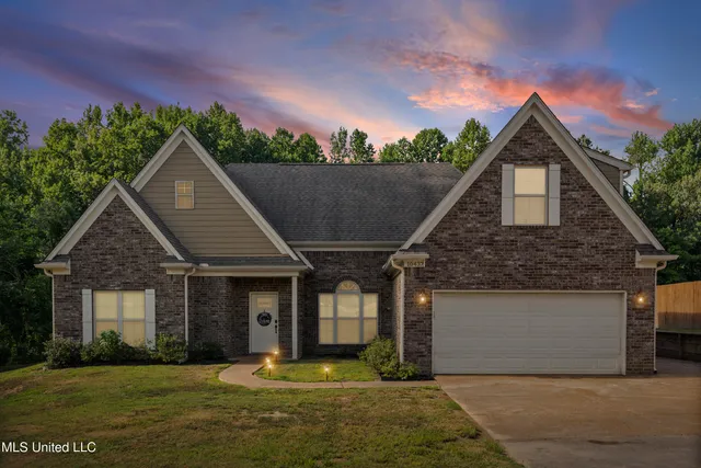 $369,900 | 10437 Emerald Cove, Hernando, MS 38632