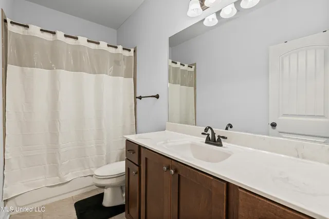 $369,900 | 10437 Emerald Cove, Hernando, MS 38632