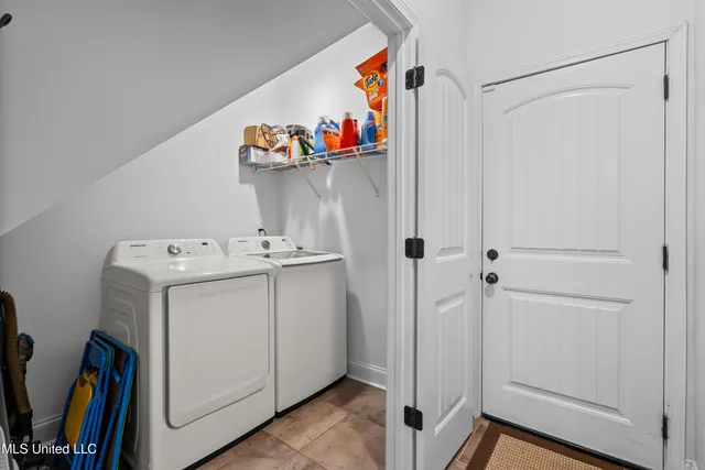 $369,900 | 10437 Emerald Cove, Hernando, MS 38632