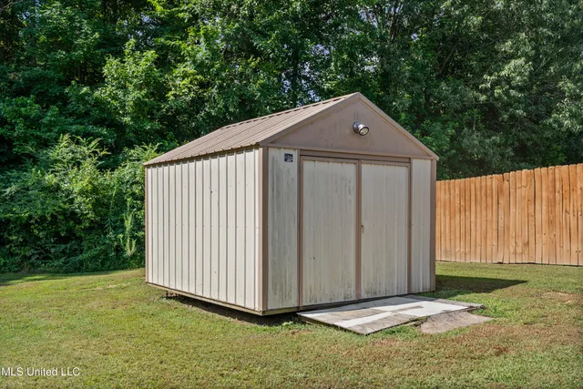 $369,900 | 10437 Emerald Cove, Hernando, MS 38632