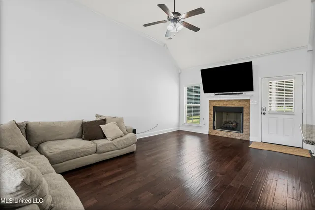 $369,900 | 10437 Emerald Cove, Hernando, MS 38632