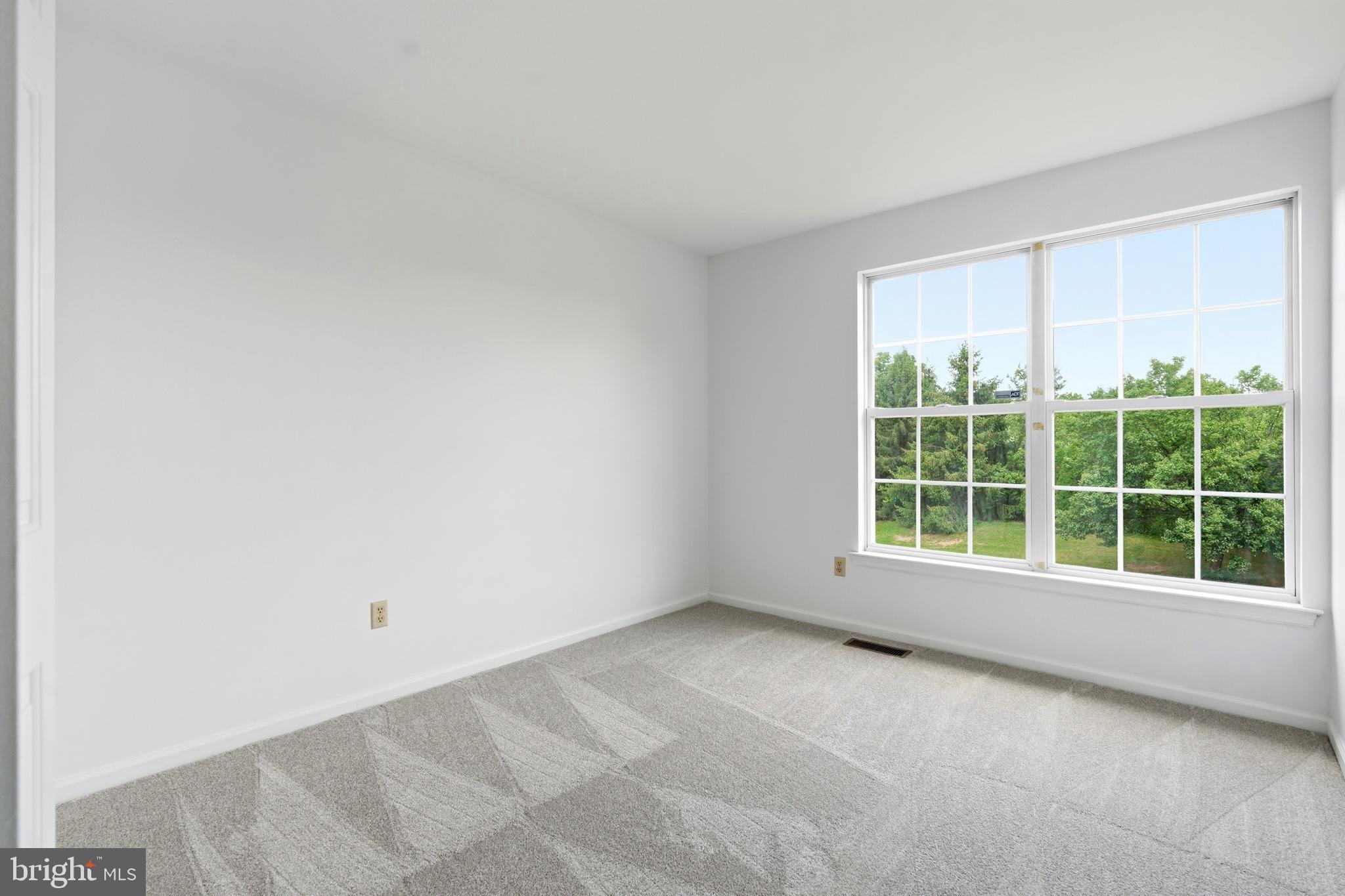 218 Strassburger Road Perkasie, PA 18944 - Photo 23 of 39 Bedroom #3