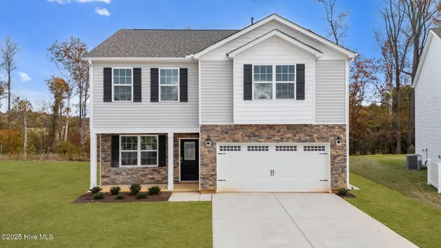 $299,490 | 1002 Middlecrest Drive, Rocky Mount, NC 27804