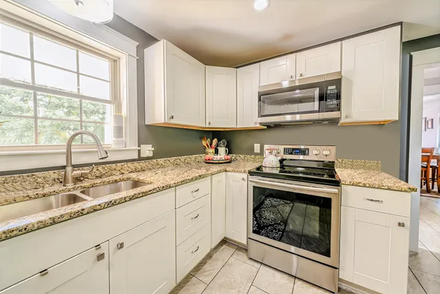 $549,000 | 304 Main Road North, Hampden, ME 04444