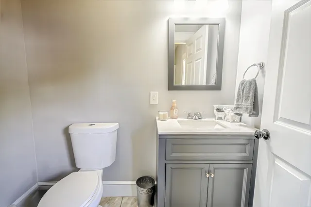 $549,000 | 304 Main Road North, Hampden, ME 04444